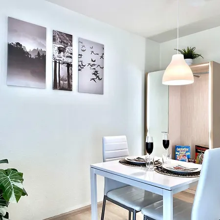 Relaxapartments Black Forest Diamond Direkt An Der Hornberger Freilichtbuehne - Sonnenterrasse Mit Blick Auf Hornberger Schloss, Schnelles Internet, Fuer Bis Zu 2 Personen